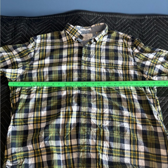Nautica Men’s Short Sleeve Button Down Shirt. XXL. Navy/yellow/green plaid. - Picture 3 of 5